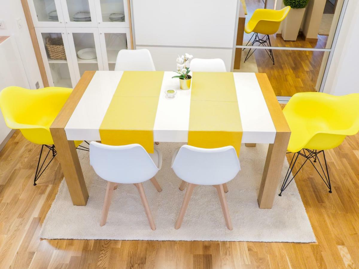 Apartment Delux Adda *